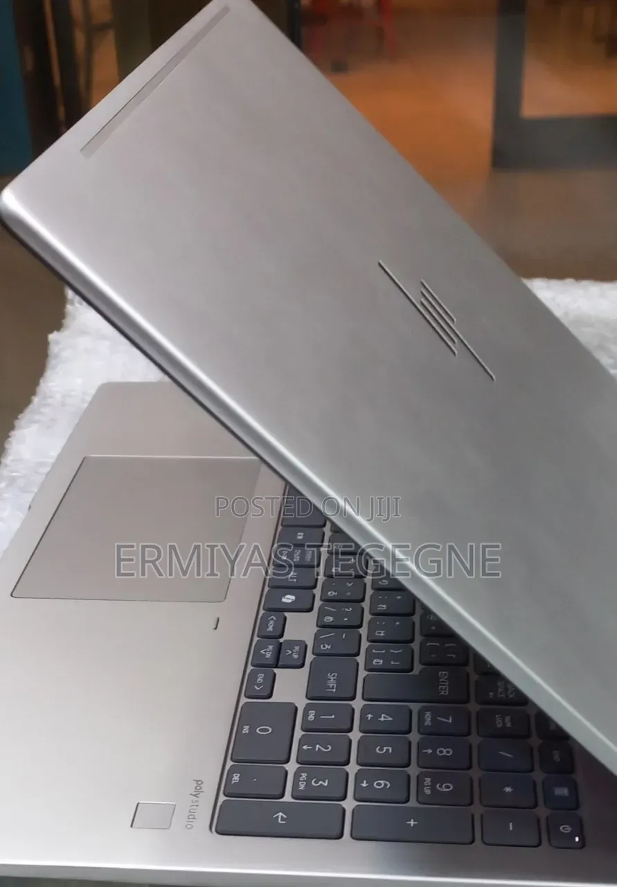 New Laptop HP EliteBook 840 16GB Intel Core Ultra 7 SSD 512GB