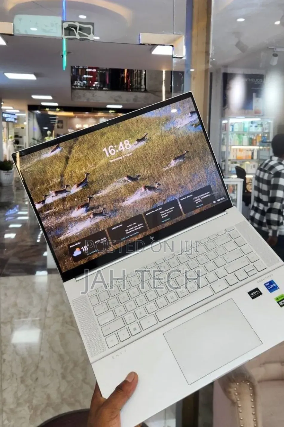 New Laptop HP Envy 15 12GB Intel Core i7 SSD 1T