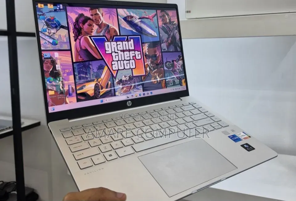 New Laptop HP Pavilion 14 16GB Intel Core i5 SSD 512GB