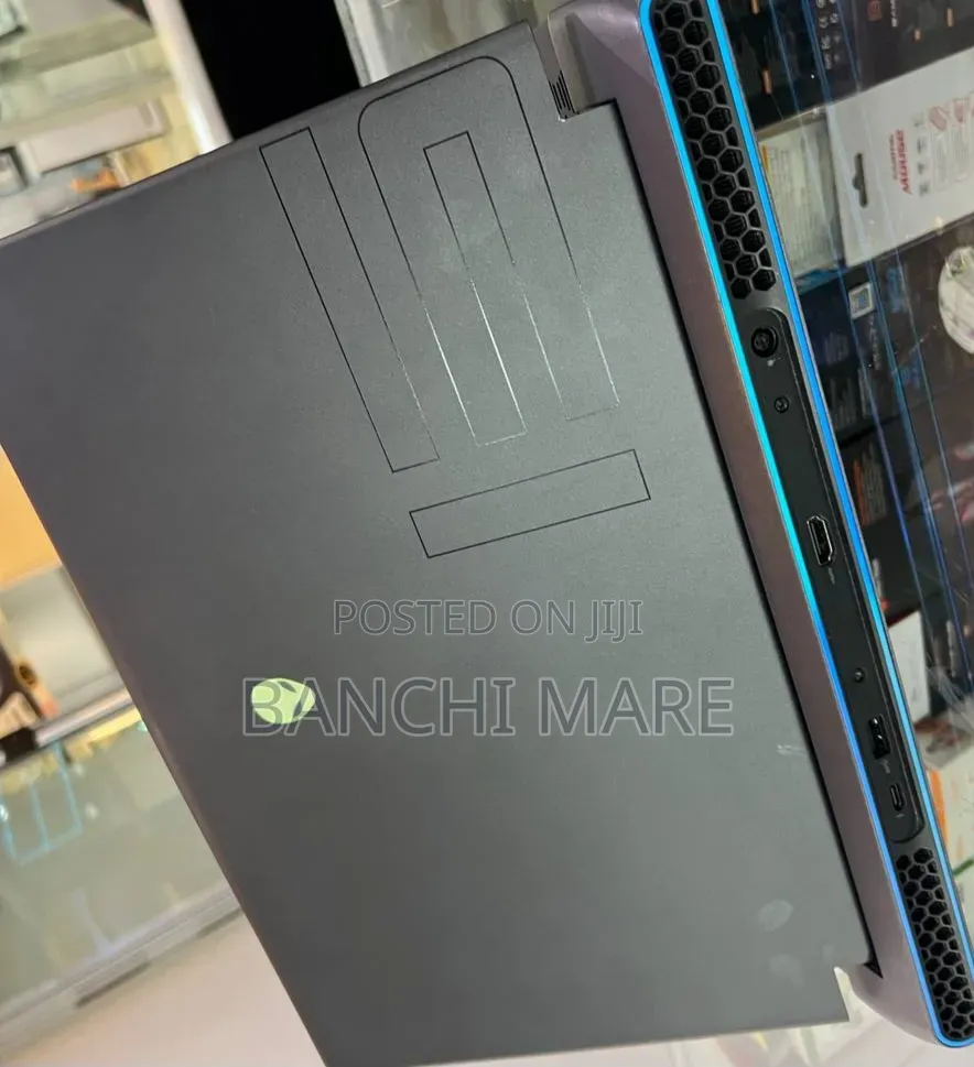 New Laptop Alienware 15 16GB Intel Core i7 SSD 512GB
