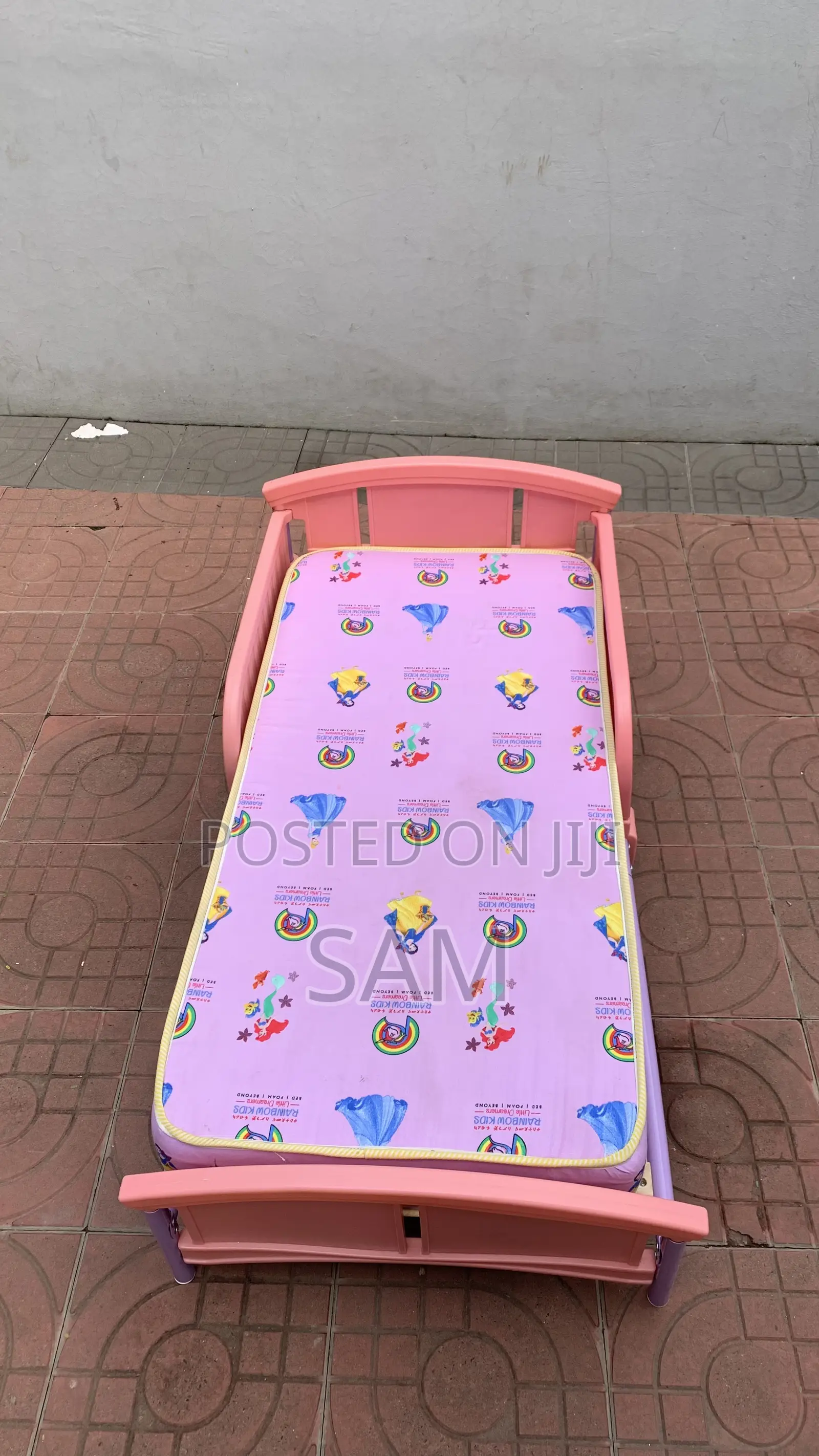Children’s Bed