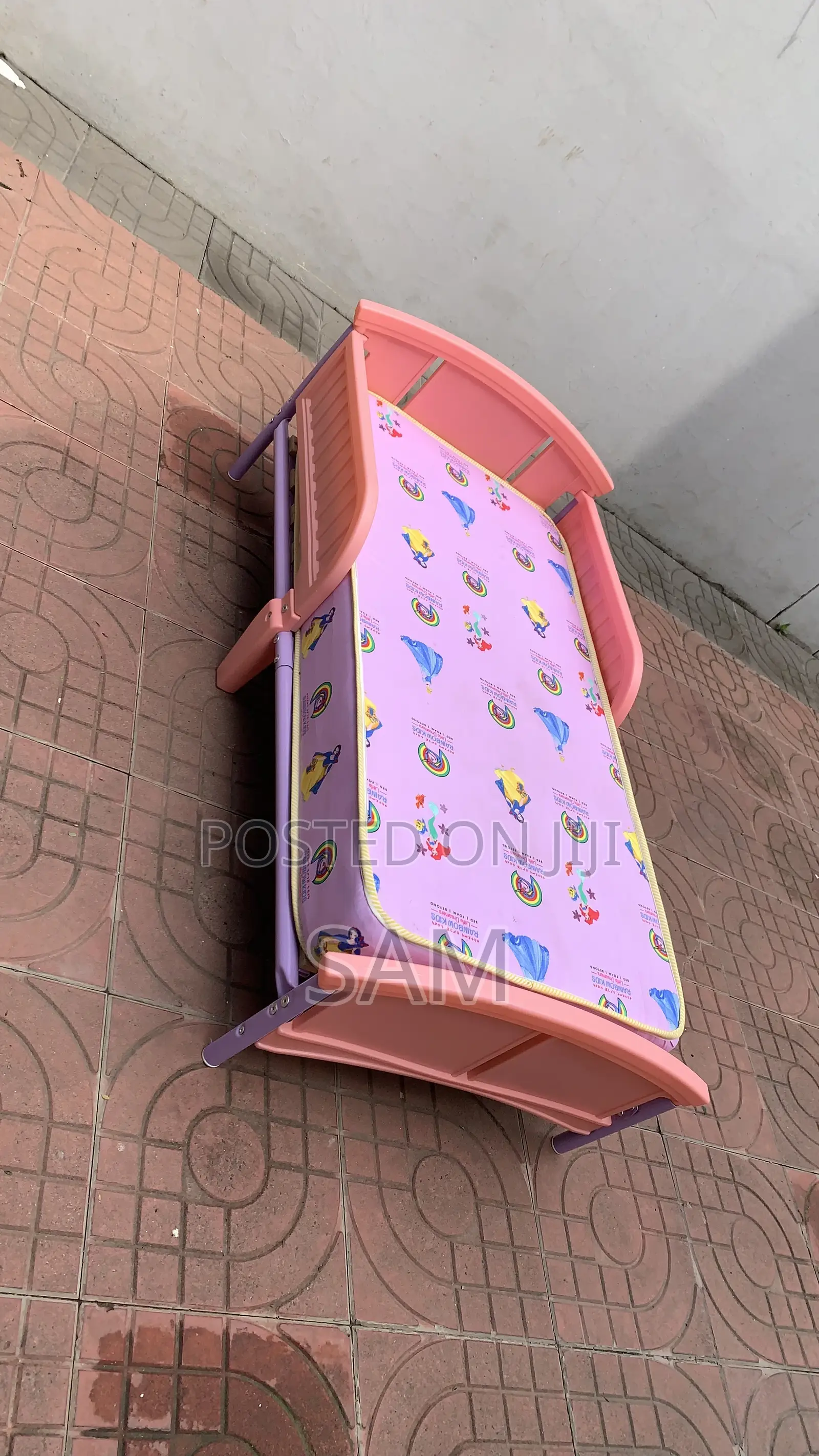 Children’s Bed