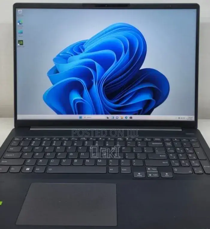 New Laptop Lenovo Ideapad Gaming 3 16GB AMD Ryzen 7 SSD 512GB