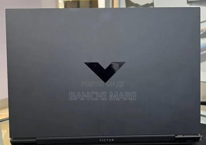 New Laptop HP Victus 16 16GB Intel Core i7 SSD 512GB