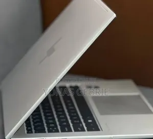 New Laptop HP EliteBook 840 G10 16GB Intel Core i7 SSD 512GB