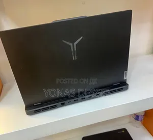 New Laptop Lenovo Legion Pro 7 24GB Intel Core i7 SSD 1T