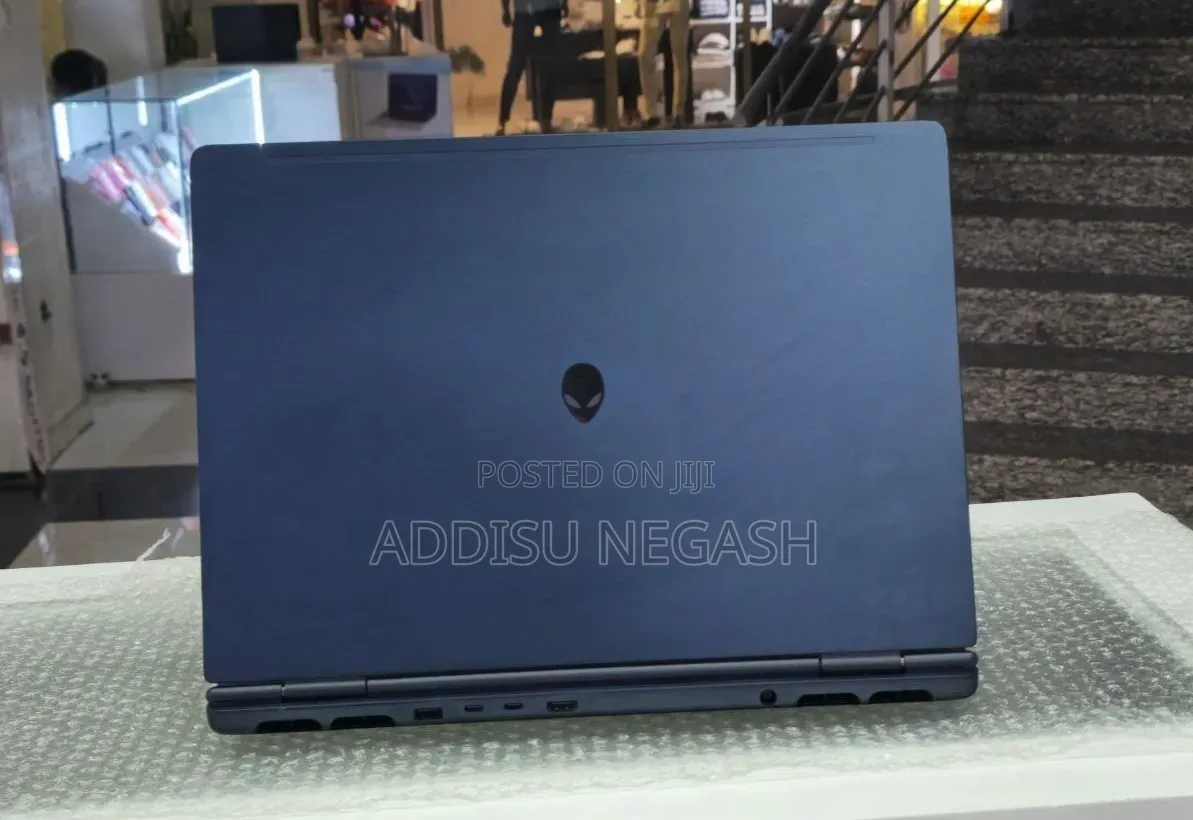 New Laptop Acer Predator Helios Neo 16 16GB Intel Core i7 SSD 512GB