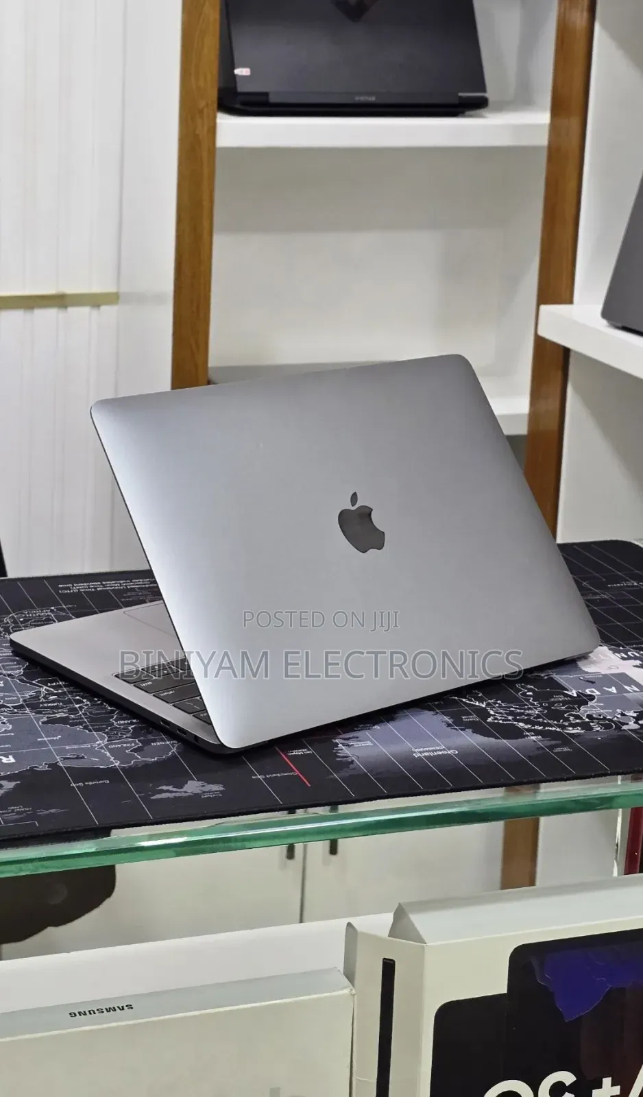 New Laptop Apple MacBook Pro 2019 16GB Intel Core i7 SSD 1T
