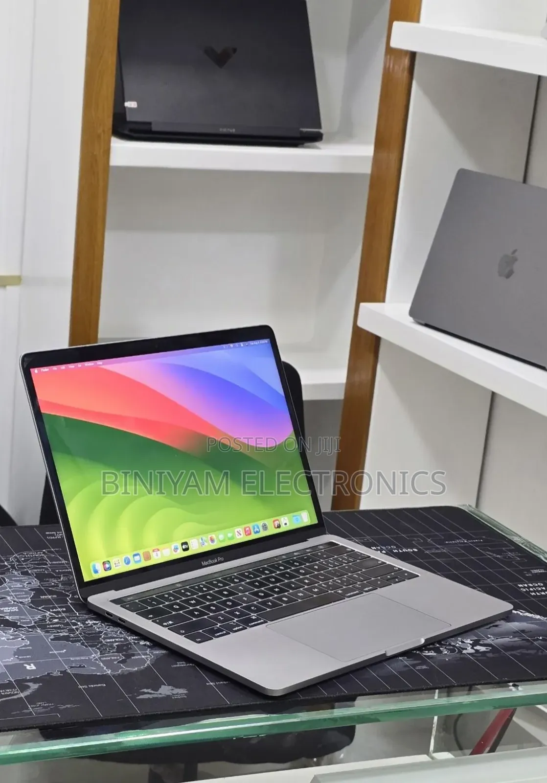 New Laptop Apple MacBook Pro 2019 16GB Intel Core i7 SSD 1T