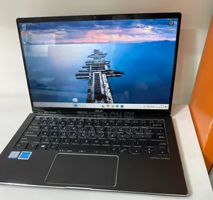 Laptop Asus ZenBook 13 UX331UN 16GB Intel Core i7 SSD 256GB