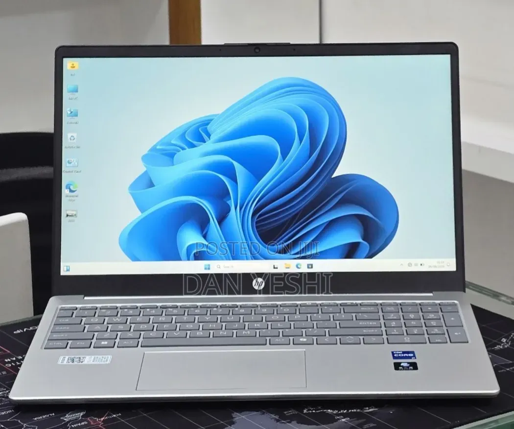 New Laptop HP Stream Notebook 16GB Intel Core i7 SSD 1T