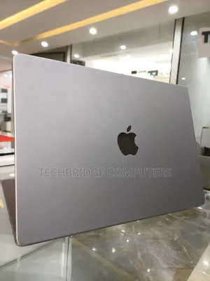 Laptop Apple MacBook Pro 2023 M3 8GB Apple M3 SSD 512GB