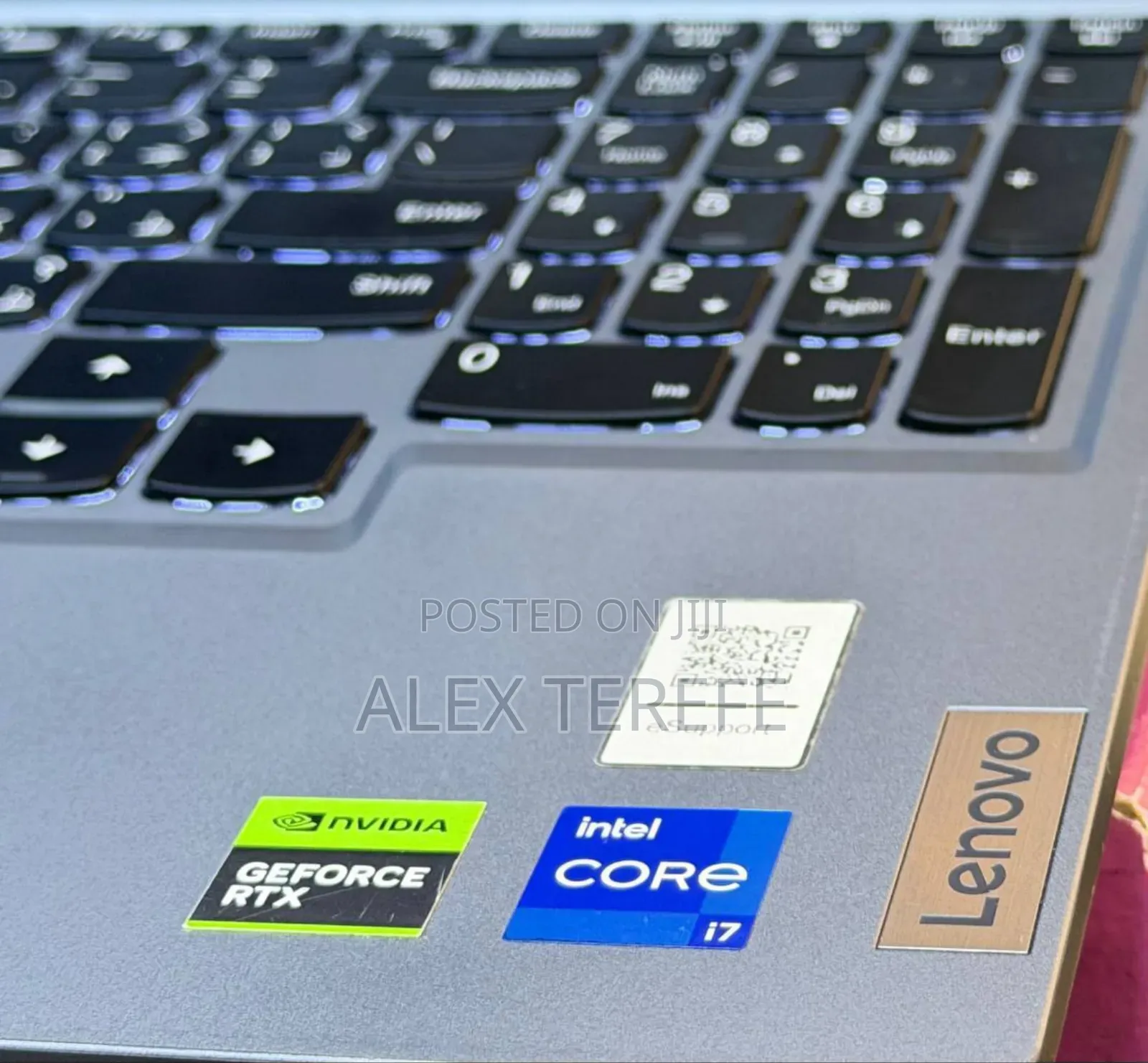 New Laptop Lenovo LOQ 15AHP10 16GB Intel Core i7 SSD 512GB