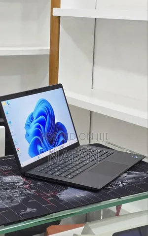 New Laptop Dell Latitude 7420 16GB Intel Core i5 SSD 512GB