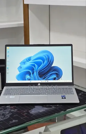 New Laptop HP Stream Notebook 16GB Intel Core i7 SSD 1T