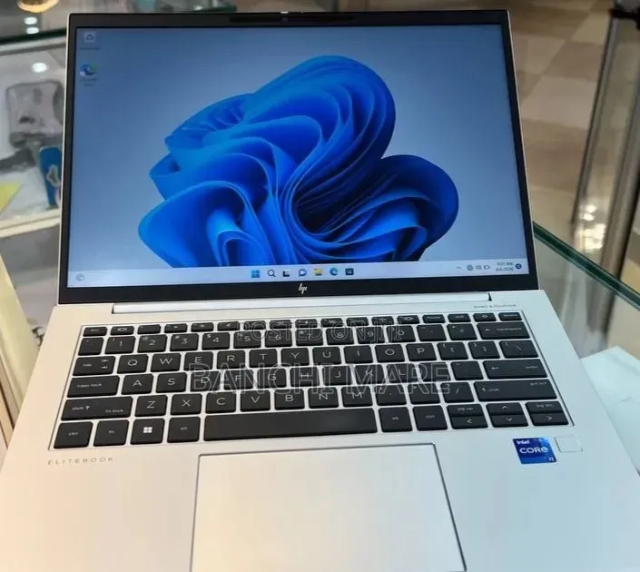 New Laptop HP EliteBook 840 G9 16GB Intel Core i7 SSD 512GB