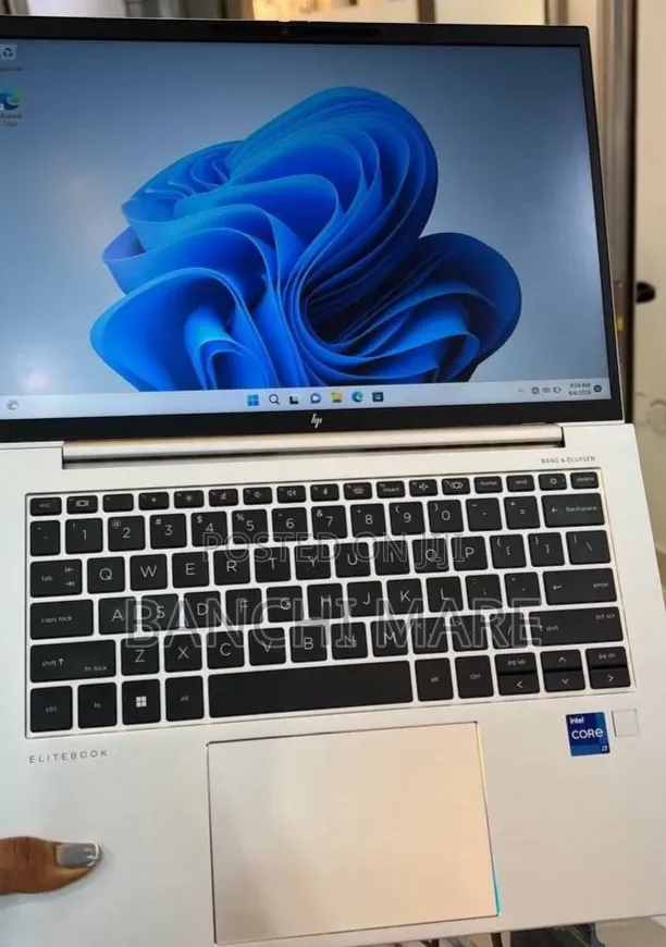 New Laptop HP EliteBook 840 G9 16GB Intel Core i7 SSD 512GB