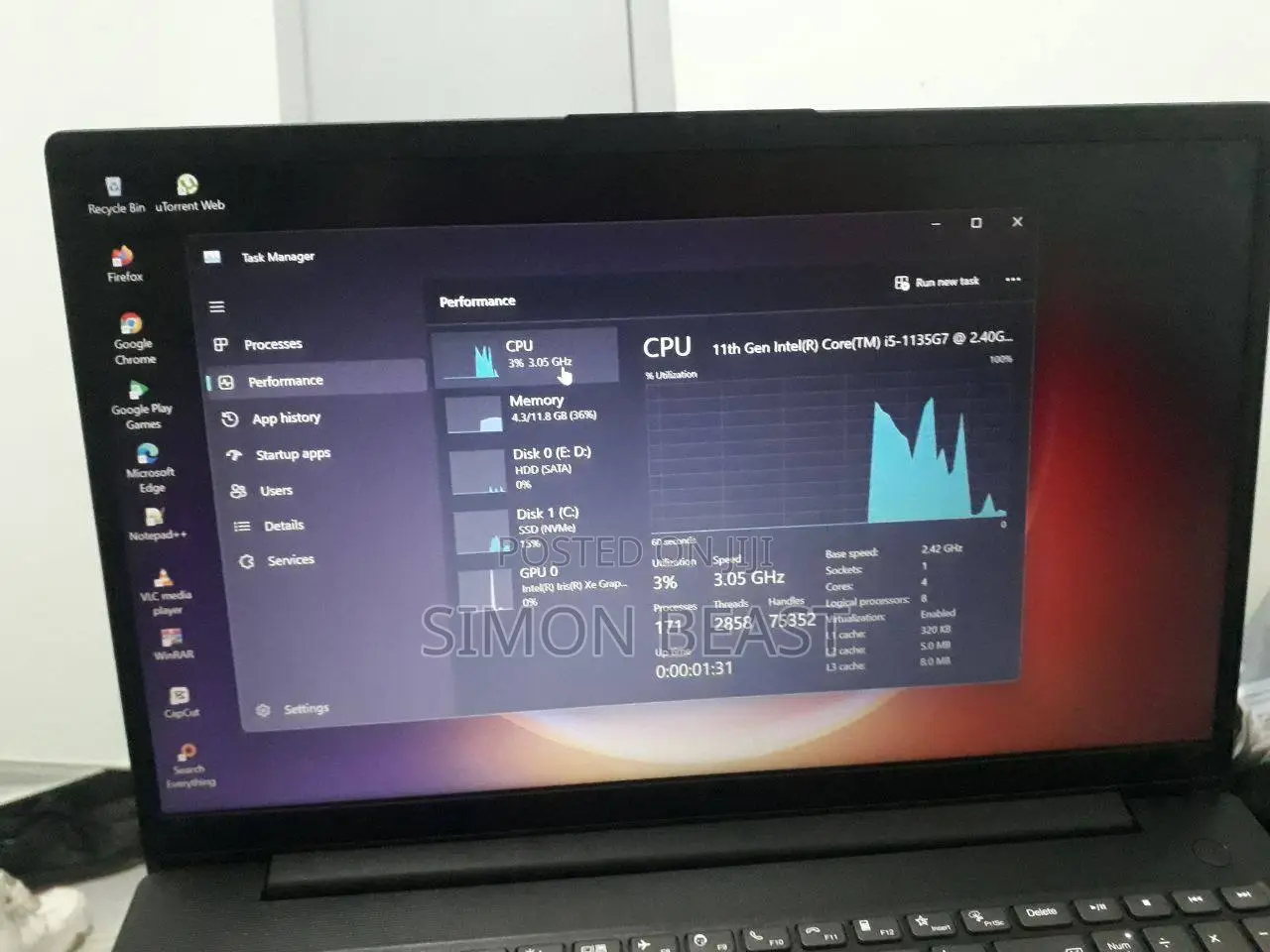 Laptop Lenovo V15 12GB Intel Core i5 HDD 1T