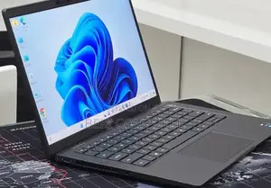 New Laptop Dell Latitude 7420 16GB Intel Core i5 SSD 512GB