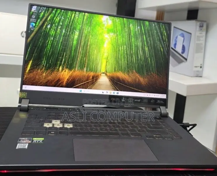 New Laptop Asus ROG Strix G15 6GB AMD Ryzen 9 SSD 512GB