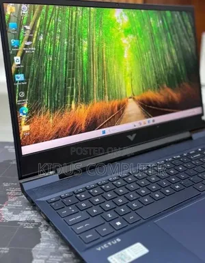 New Laptop HP Victus 15 16GB Intel Core i7 SSD 512GB