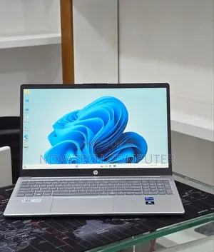 Laptop HP Stream Notebook 16GB Intel Core i7 SSD 1T