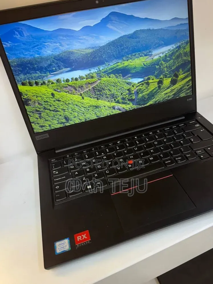 New Laptop Lenovo ThinkPad X1 Carbon 8GB Intel Core i7 SSD 512GB