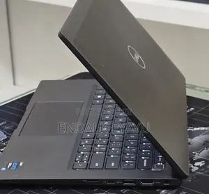 New Laptop Dell Latitude 7420 16GB Intel Core i5 SSD 512GB
