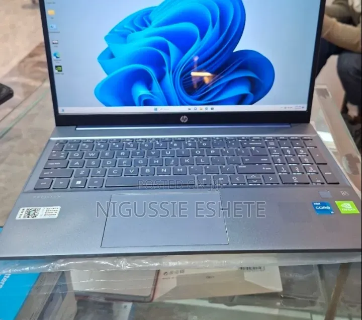 New Laptop HP Pavilion 15 16GB Intel Core i5 SSD 512GB
