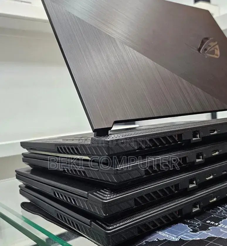 New Laptop Asus ROG Strix G15 16GB Intel Core i7 SSD 512GB