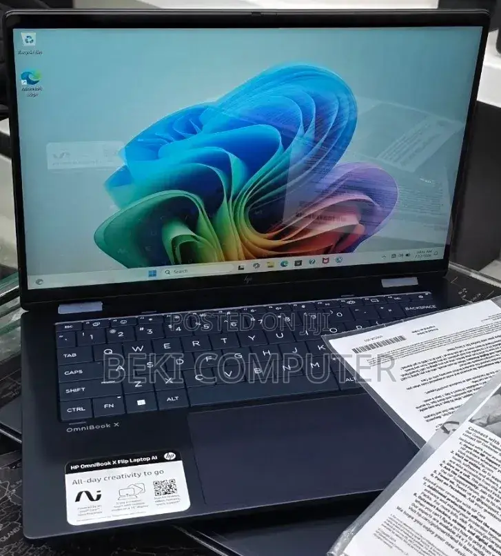 New Laptop HP OmniBook X Flip 14" 16GB Intel Core Ultra 7 SSD 1T