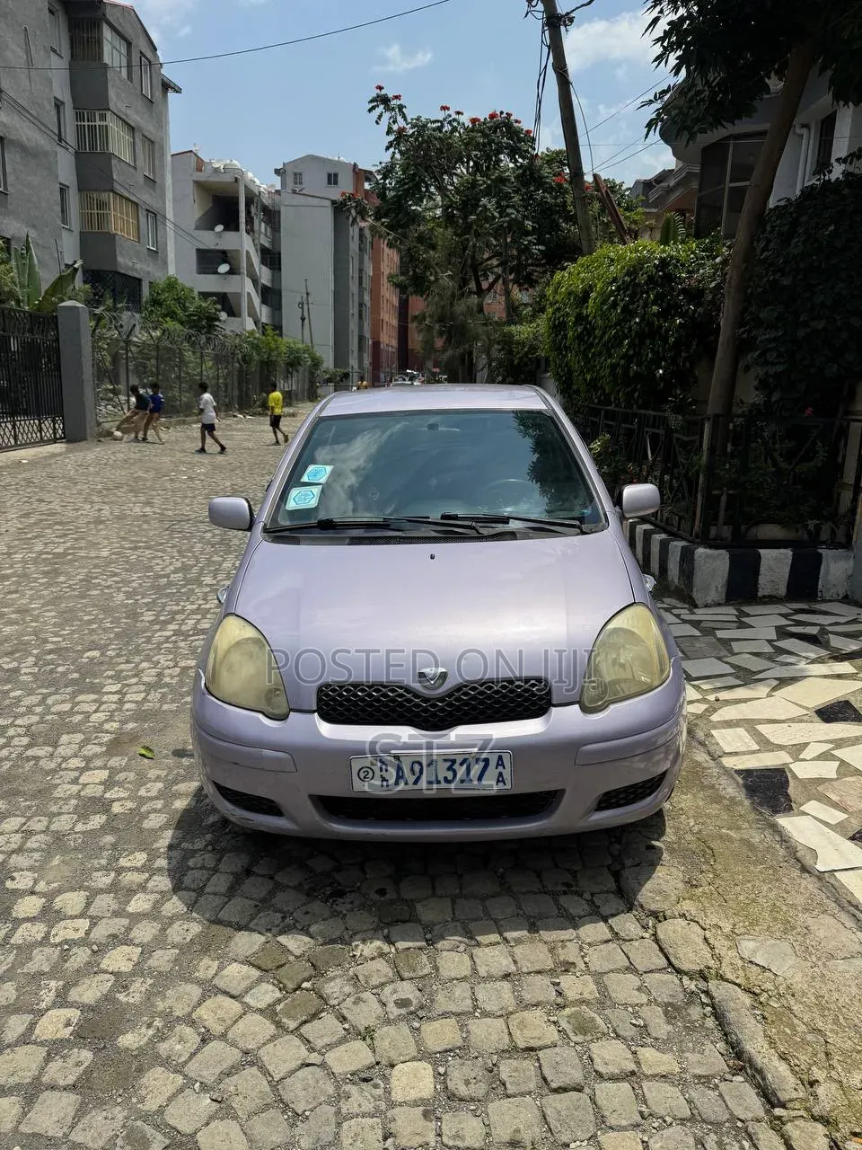 Toyota Vitz 2004 Purple