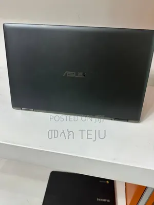 New Laptop Asus Zenbook 14 16GB Intel Core i7 SSD 256GB