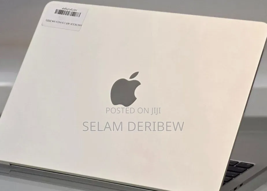 New Laptop Apple MacBook Air 2025 M4 16GB Apple M4 SSD 256GB