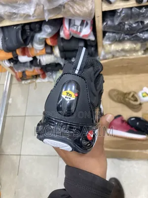 Nike Air Max Tuned (TN) "Triple Black"