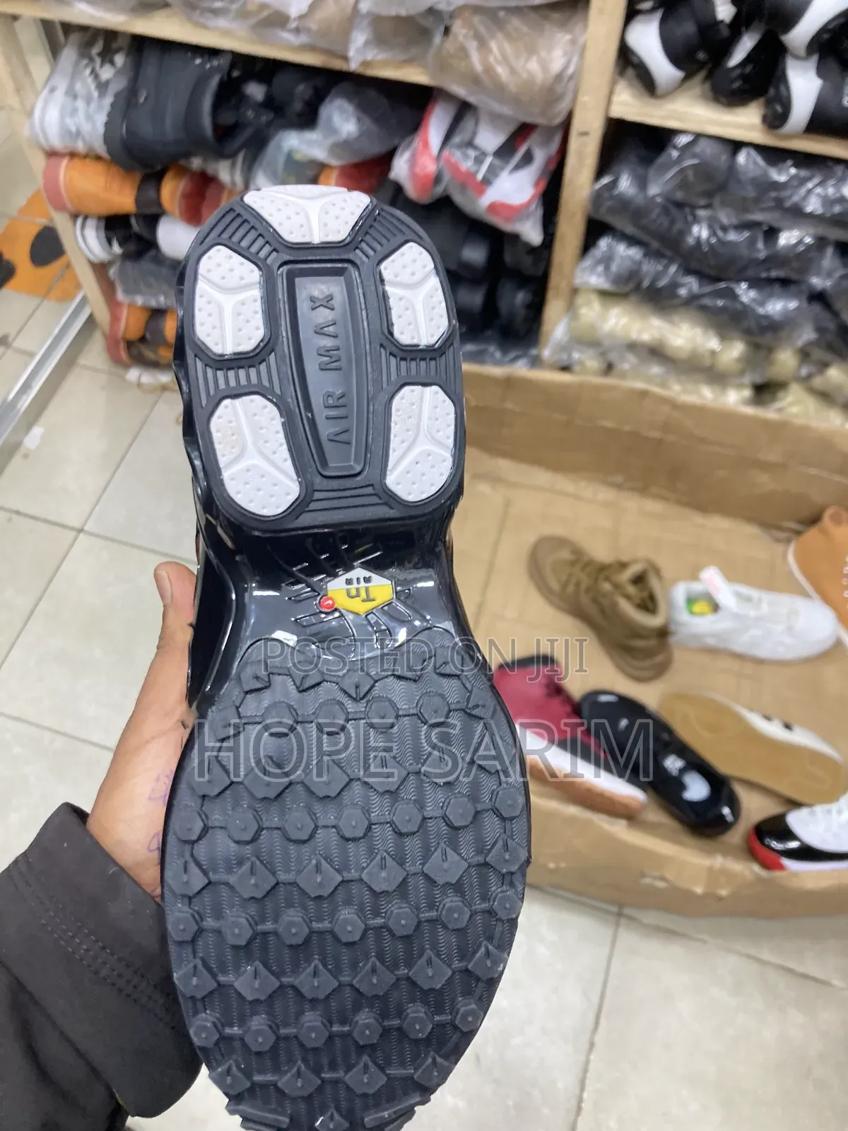 Nike Air Max Tuned (TN) "Triple Black"