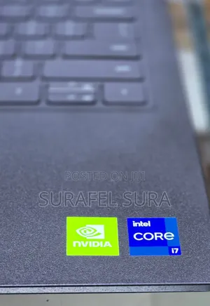 New Laptop Dell Latitude 3320 8GB Intel Core i7 SSD 256GB