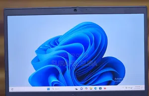 New Laptop Dell Latitude 3320 8GB Intel Core i7 SSD 256GB