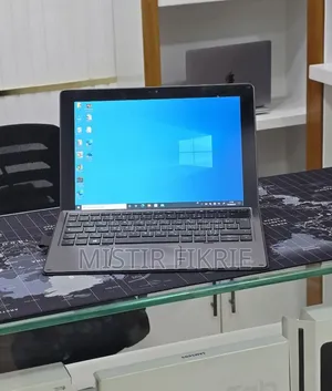 New Laptop HP X2 8GB Intel Core i5 SSD 128GB