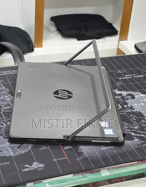 New Laptop HP X2 8GB Intel Core i5 SSD 128GB