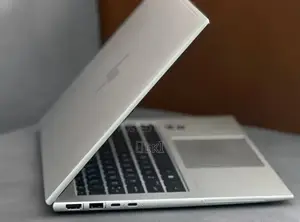 New Laptop HP EliteBook 840 G10 16GB Intel Core i7 SSD 512GB