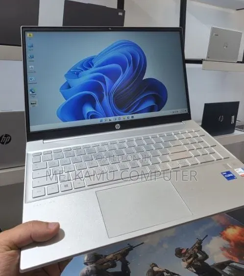 New Laptop HP Pavilion 15 16GB Intel Core i7 SSD 512GB