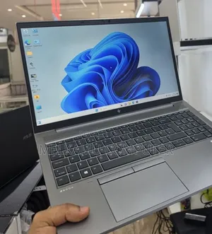 New Laptop HP ZBook 15 16GB Intel Core i7 SSD 512GB