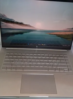 New Laptop HP Envy 15 16GB Intel Core i9 SSD 1T