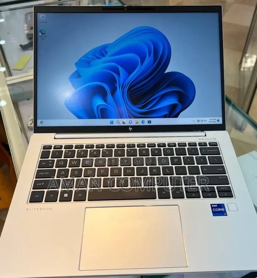 New Laptop HP EliteBook 840 G9 16GB Intel Core i7 SSD 512GB