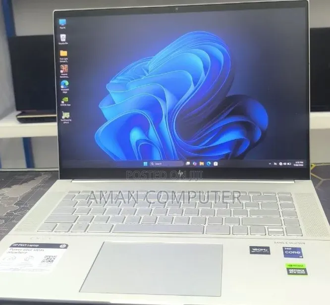 New Laptop HP Envy x360 16GB Intel Core i9 SSD 1T