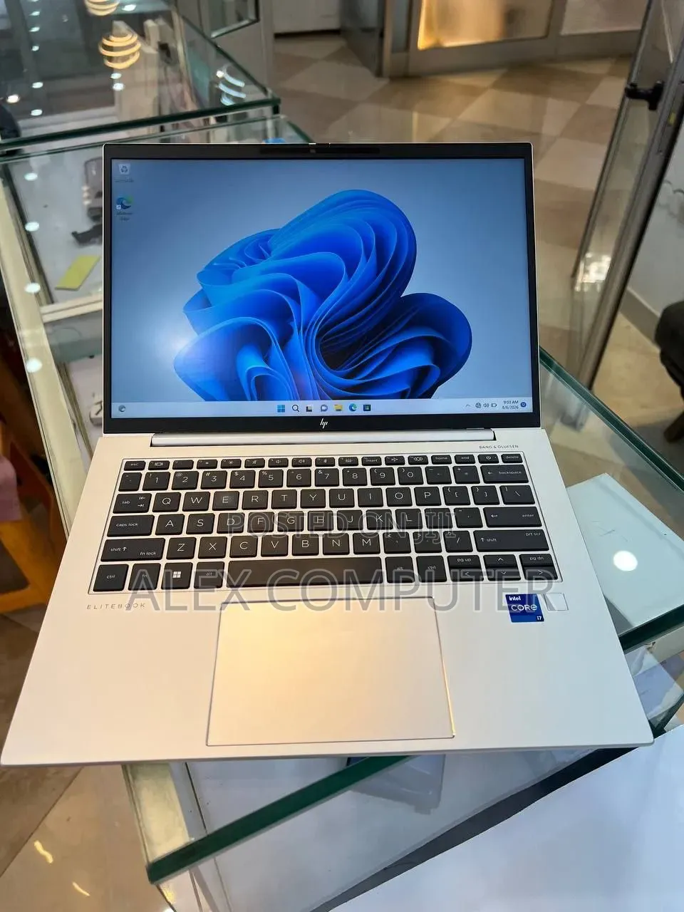 New Laptop HP EliteBook 840 G9 16GB Intel Core i7 SSD 512GB