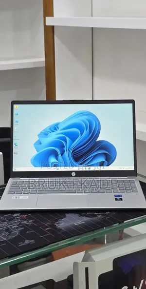 New Laptop HP Stream Notebook 16GB Intel Core i7 SSD 1T