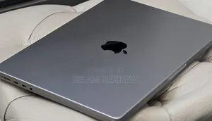 New Laptop Apple MacBook Pro 32GB Apple M1 Pro SSD 512GB