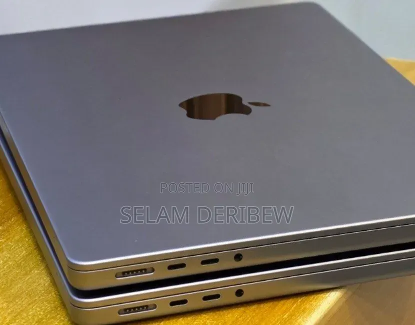 New Laptop Apple MacBook Pro 32GB Apple M1 Pro SSD 512GB